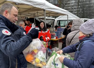 Ein unvergesslicher Moment: „Schöne Bescherung“ mit dem DRK-Kreisverband Berlin Nord-Ost e.V.